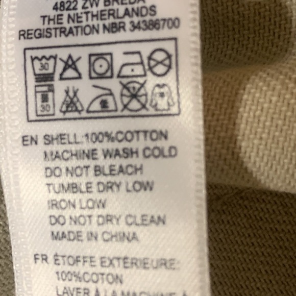 Forever 21 Khaki Studded Distressed Cut Off Denim Shorts Size 28 - Picture 8 of 8